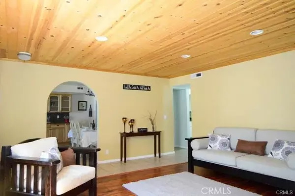 Big Bear Lake, CA 92315,39188 Chincapin Road