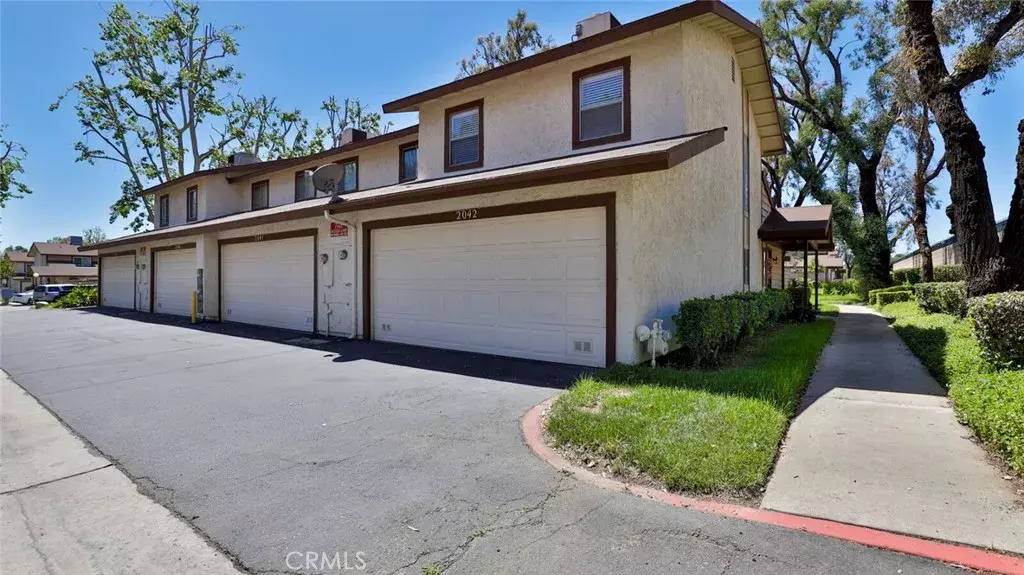 2042 S Mountain Avenue, Ontario, CA 91762