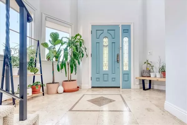 Lomita, CA 90717,1716 W 251st Street