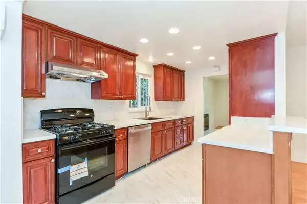 Hacienda Heights, CA 91745,1517 Orchard Hill Ln