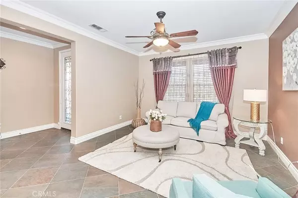 Eastvale, CA 92880,14989 Brooktree Street