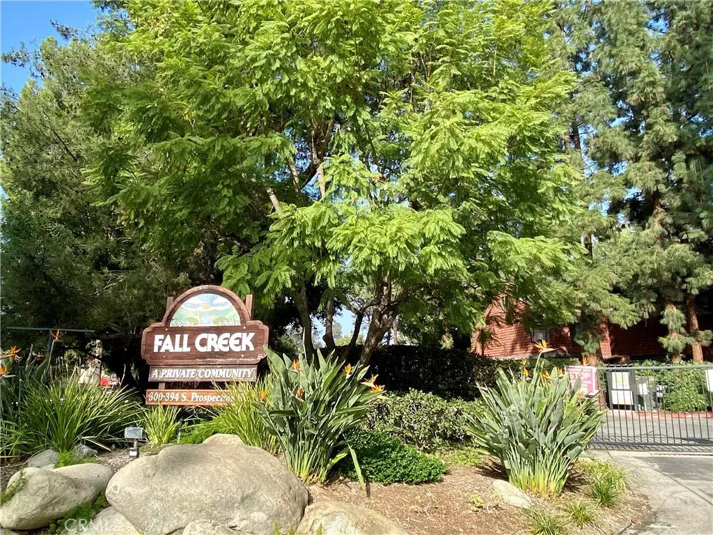 Diamond Bar, CA 91765,388 S Prospectors Road #115