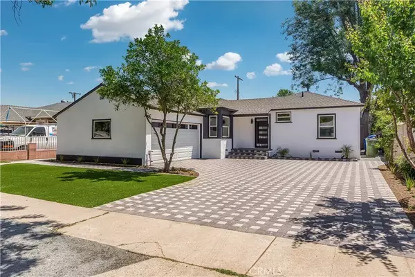 6906 Newcastle Avenue, Reseda, CA 91335