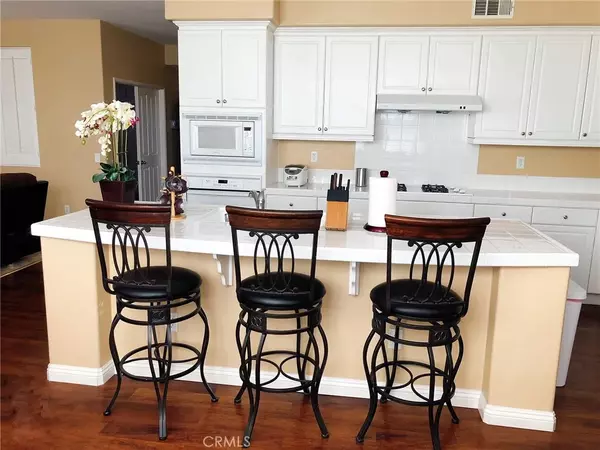 Eastvale, CA 92880,6833 Winterberry Way