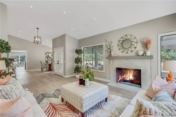 San Dimas, CA 91773,924 Avenida Loma