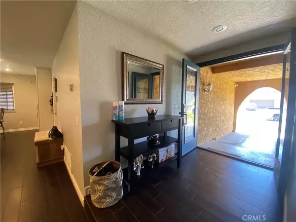 Ontario, CA 91762,2219 S Fuchsia Avenue