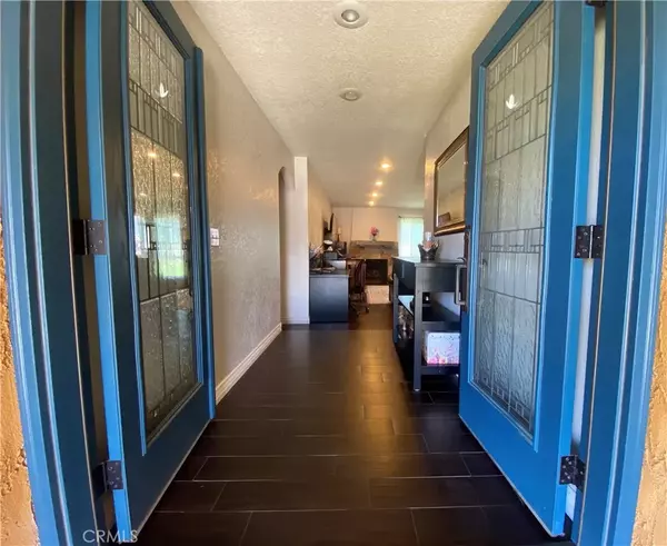 Ontario, CA 91762,2219 S Fuchsia Avenue