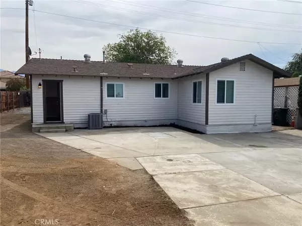 Mentone, CA 92359,1279 Agate Avenue