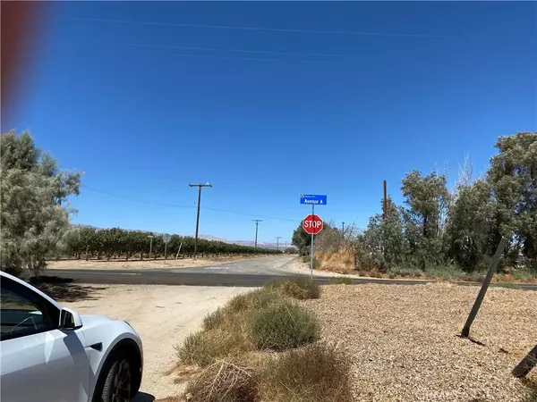 1 Vac/Cor Avenue A8 Drt /100 Stw, Antelope Acres, CA 93536