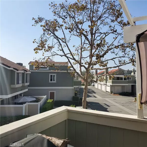 Diamond Bar, CA 91765,970 Golden Springs Drive #F