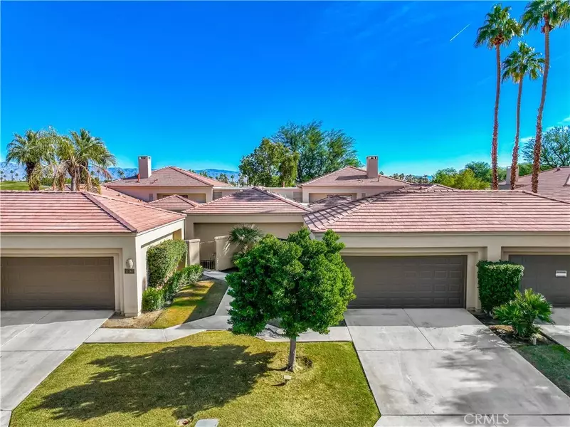 55196 Oak Tree #A10, La Quinta, CA 92253