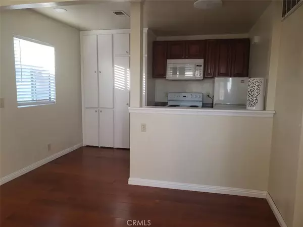 Ontario, CA 91761,3631 Oak Creek Drive #H