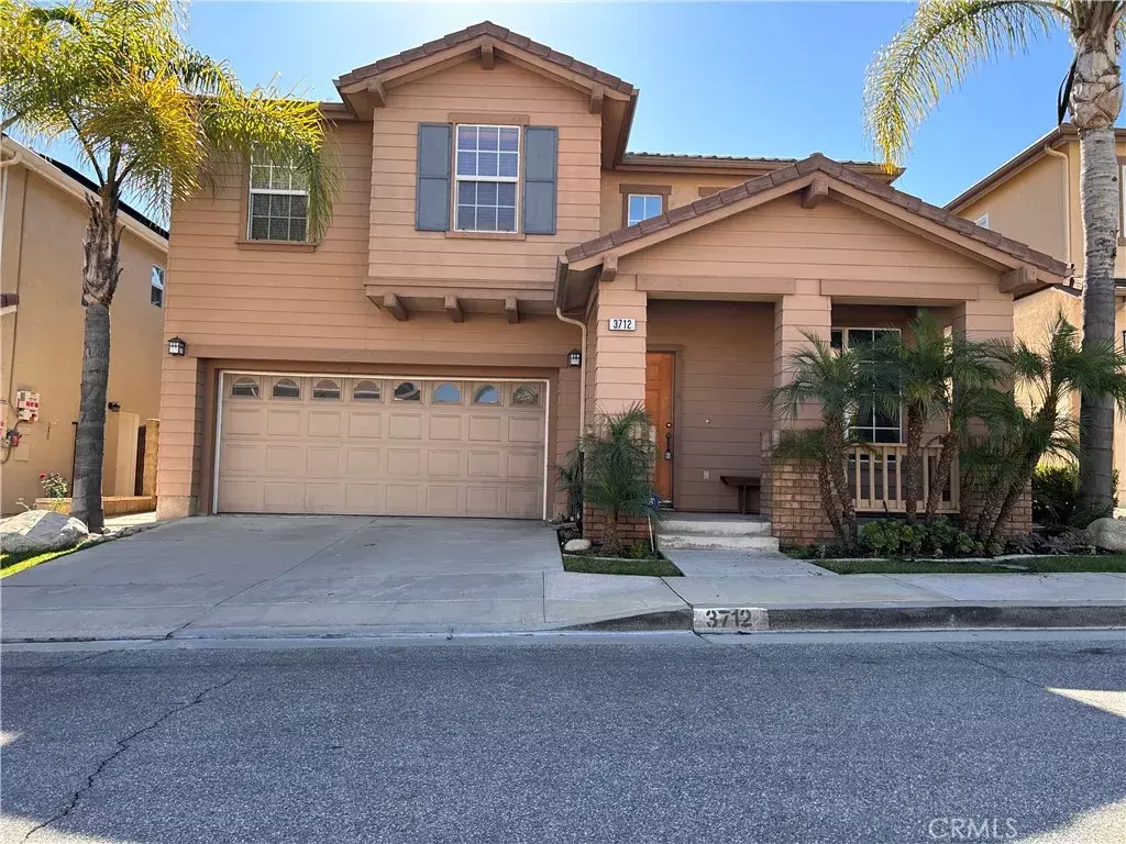 Brea, CA 92823,3712 Roadrunner Drive