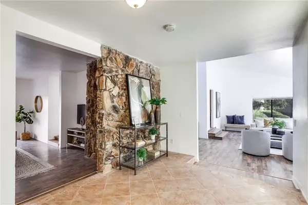 La Habra Heights, CA 90631,1807 Via Luna Drive