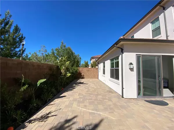 Irvine, CA 92620,94 henson