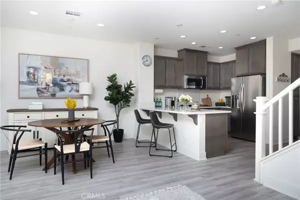 328 S Auburn Heights Lane, Anaheim Hills, CA 92807