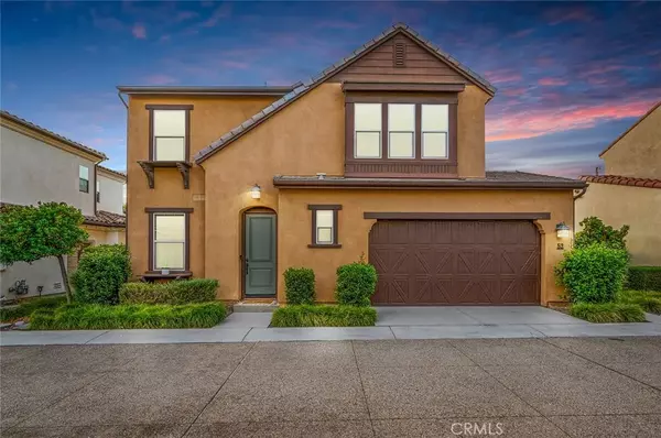 52 Barnes Road, Tustin, CA 92782