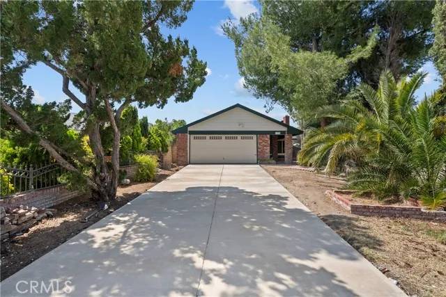 21534 Alaminos Drive, Saugus, CA 91350