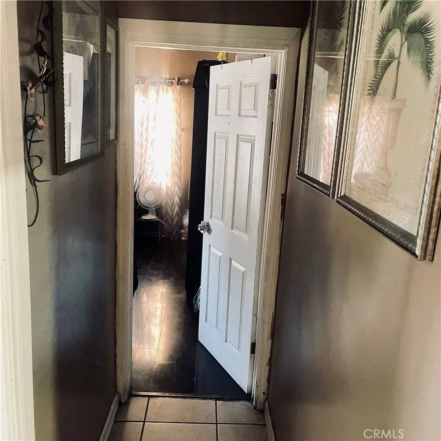 Los Angeles, CA 90002,9430 Parmelee Avenue