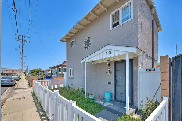 710 N Neptune Avenue, Wilmington, CA 90744