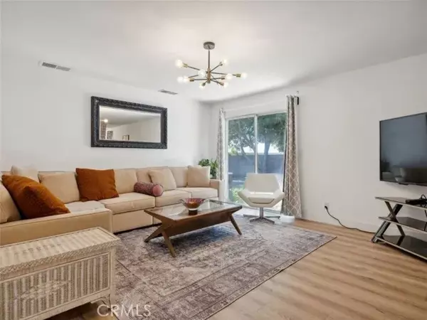 Palm Desert, CA 92211,76567 New York Avenue