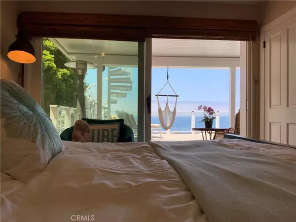 Laguna Beach, CA 92651,1121 Coast View Drive