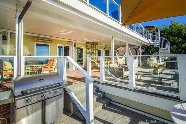 Laguna Beach, CA 92651,1121 Coast View Drive