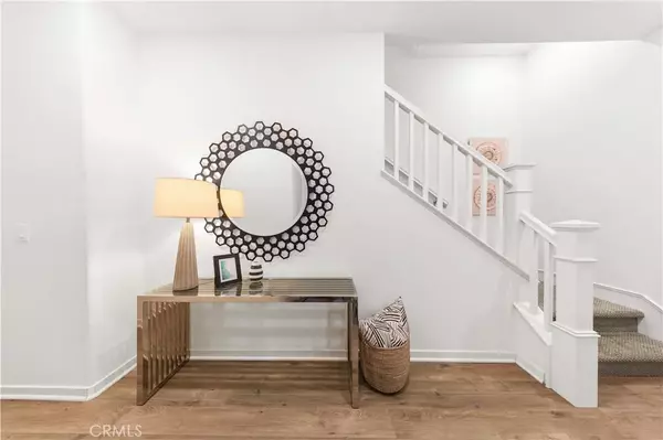 Irvine, CA 92618,171 Cadence