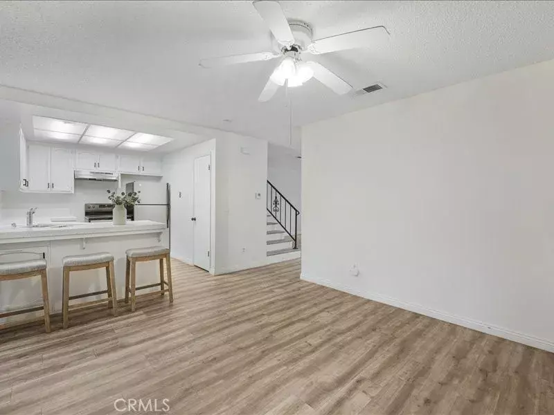 807 Via Sierra Nevada, Riverside, CA 92507