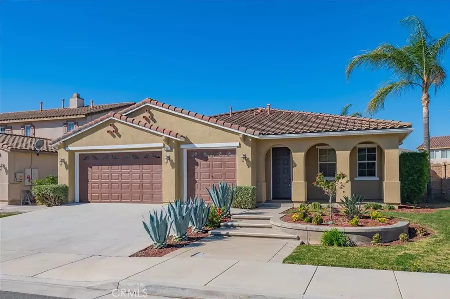 14211 Pintail Loop, Eastvale, CA 92880