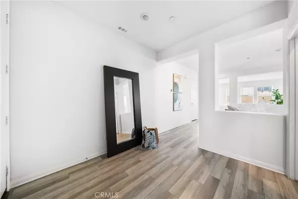 Ontario, CA 91762,4706 S Kent Way