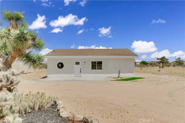 1809 Delgada Avenue, Landers, CA 92285