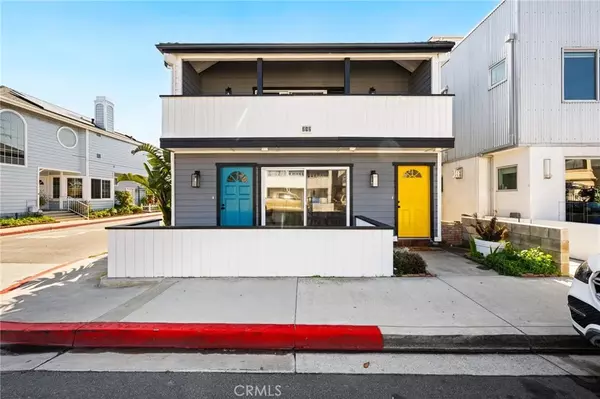 Newport Beach, CA 92663,212 Orange Street