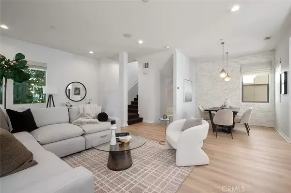 Costa Mesa, CA 92627,1807 Coastal Way