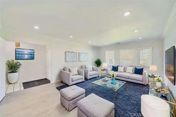 San Dimas, CA 91773,408 North Rennell Avenue