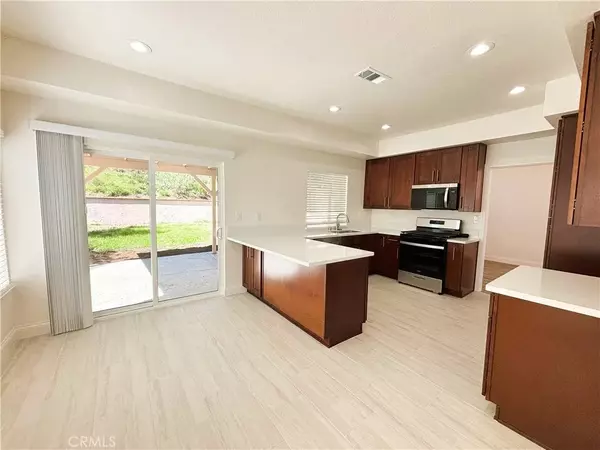 Corona, CA 92882,1140 Via Viento Lane