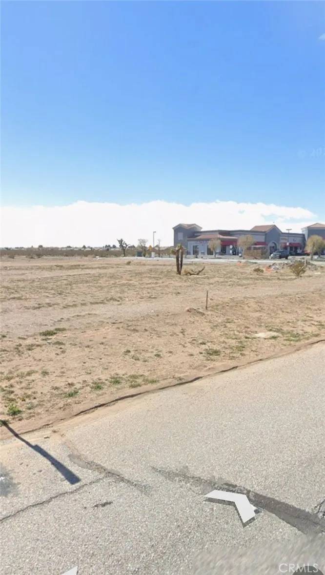 Adelanto, CA 92301,12063 CACTUS