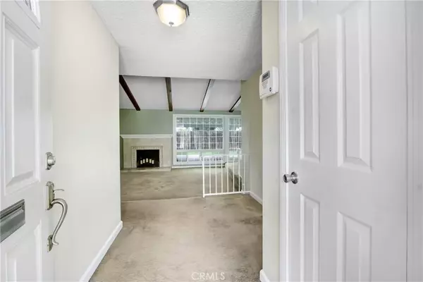 West Covina, CA 91791,1527 E Doublegrove Street