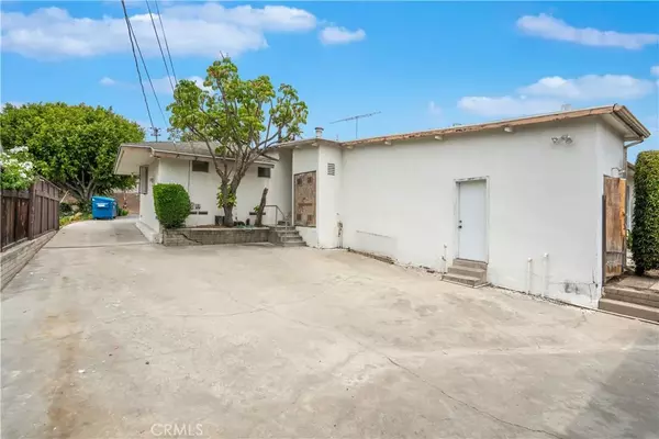 Fullerton, CA 92832,818 Vista Verde Drive