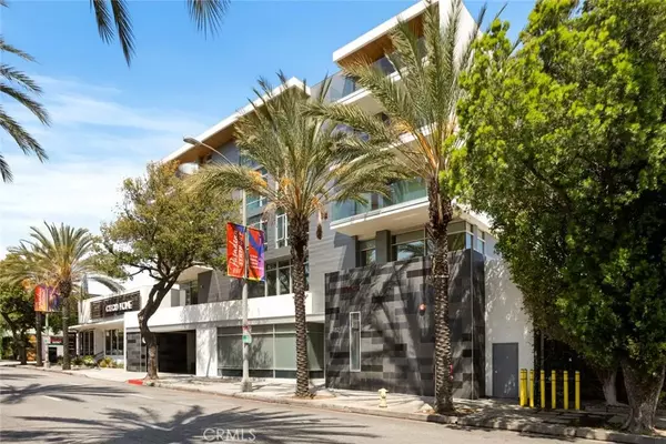 Pasadena, CA 91105,482 S Arroyo Parkway #408