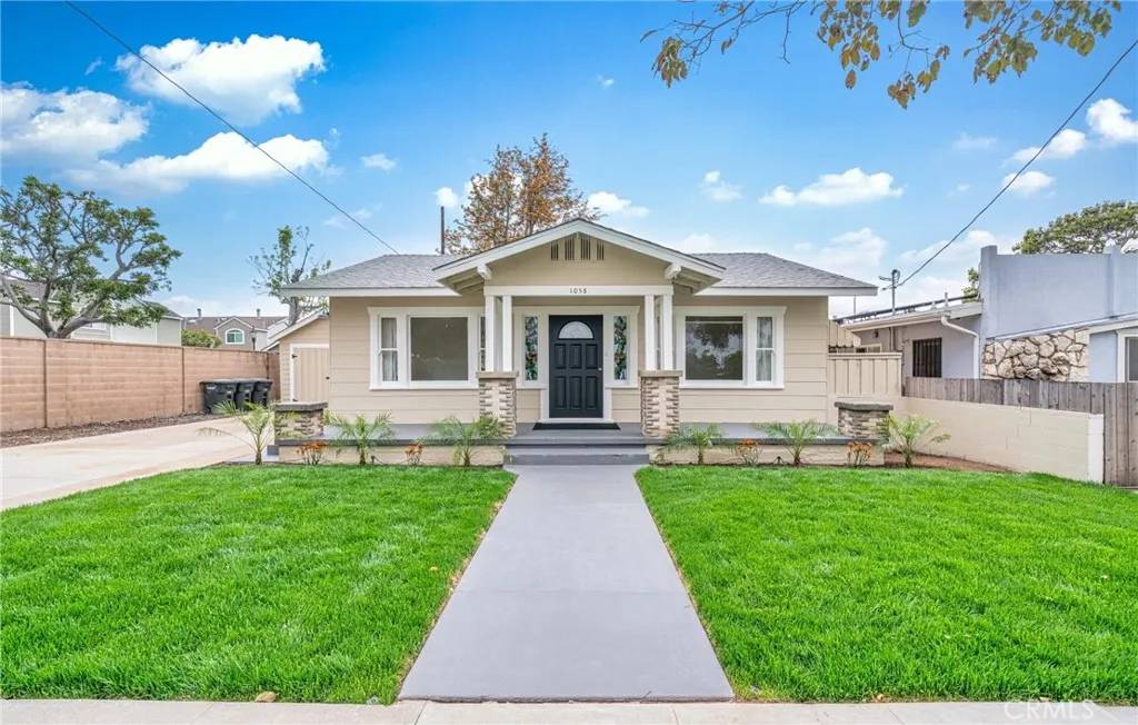1058 E Almond Avenue, Orange, CA 92866