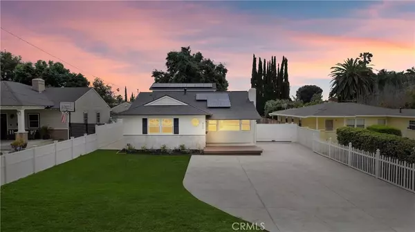 420 W Bennett Avenue, Glendora, CA 91741