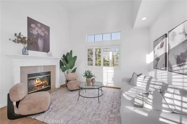 Walnut, CA 91789,338 Calle Vista