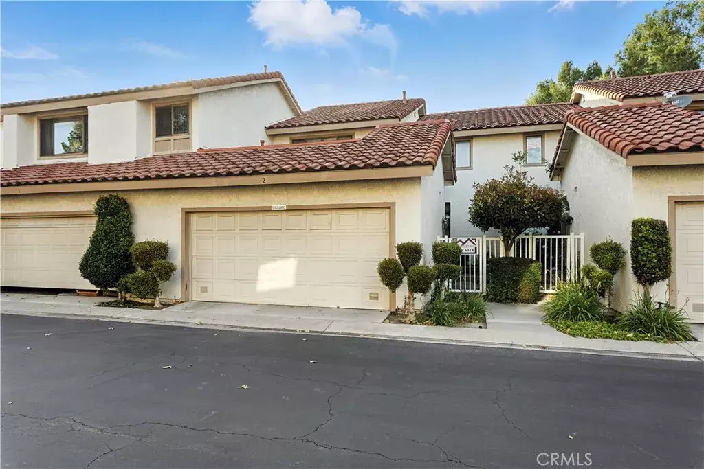 Diamond Bar, CA 91765,22809 Chardonnay Drive #2
