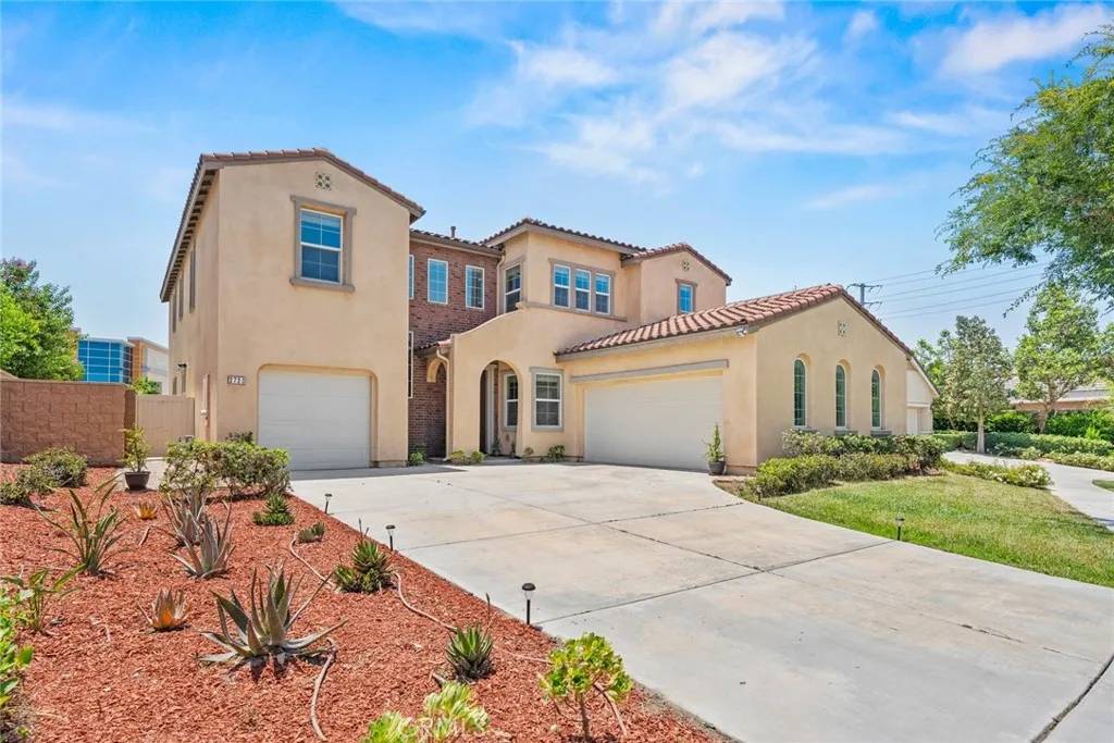 Ontario, CA 91762,2720 Arbor Lane