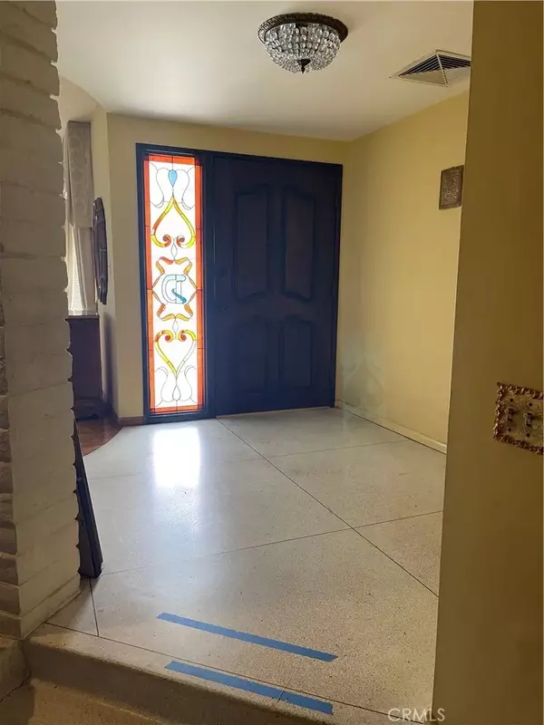 Whittier, CA 90605,8459 La Vela Avenue