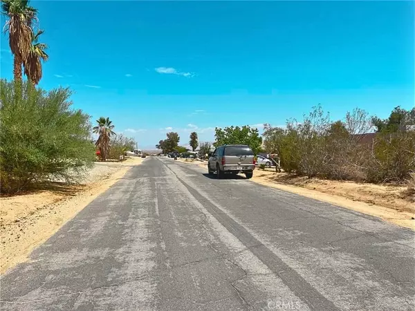 29 Palms, CA 92277,6753 Galleta