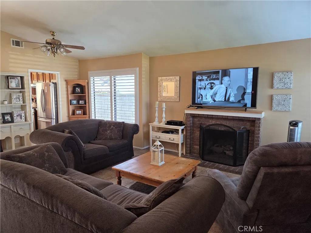 Chino, CA 91710,13581 Scarborough Place