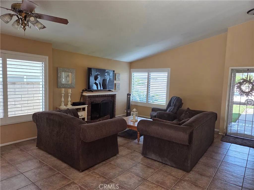 Chino, CA 91710,13581 Scarborough Place