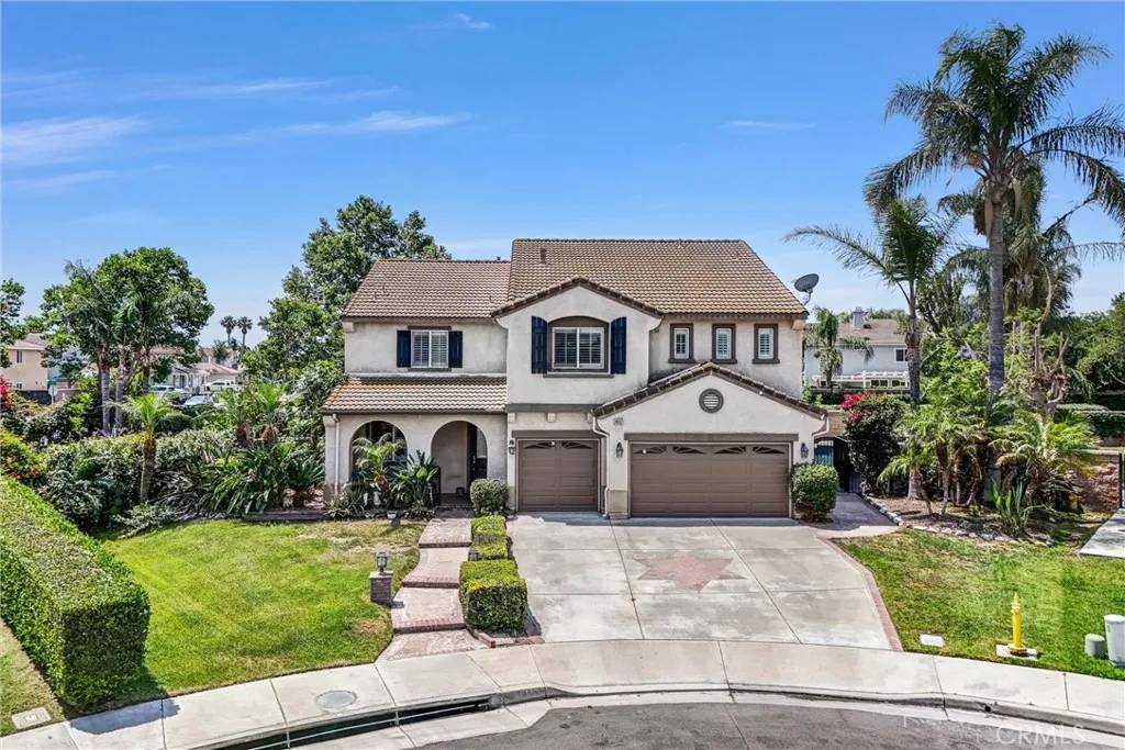 Eastvale, CA 92880,14037 Hollywood Ave